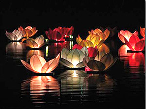 Lanternes Flottantes Lotus Thai pas cher