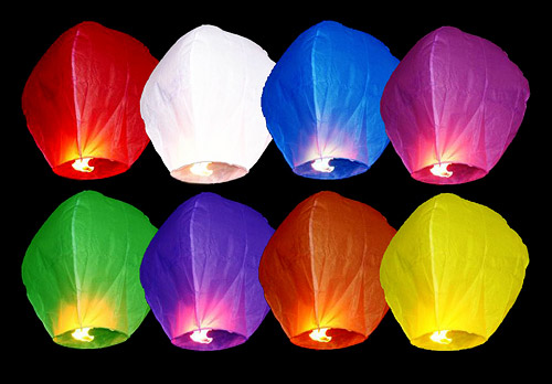 Le Lot de 10 Lanternes Volantes - Sky Lantern Multicolor