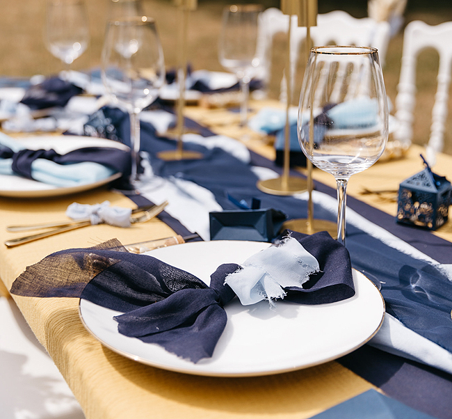 Decoration Table Mousseline Bleu Marine