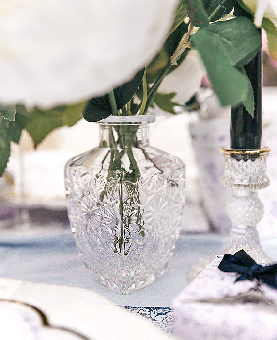 Verrine plastique transparente en forme de fleur pour cocktail, traiteur et  arts de la table.
