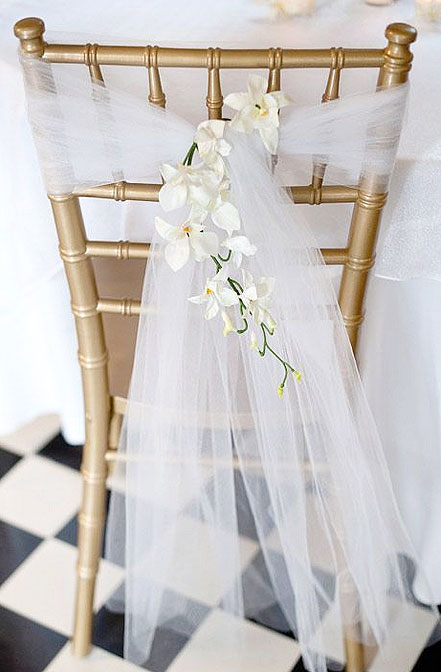 Décoration Chaise Mariage Chic Tulle et Orchidee